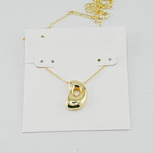 Lade das Bild in den Galerie-Viewer, Gold Personalized Letter Initial A-Z Short Pendant Necklace, Gift for Mom Girlfriend Birthday Valentines Day