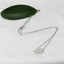 Cargar imagen en el visor de la galería, Iridescent Drusy Gemstone Natural Crystal Pendant Necklace for Women, Fashion Jewelry, Unique Gifts