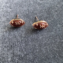 Lade das Bild in den Galerie-Viewer, Orange Goldstone Football Stretch Bracelet/Stud Earrings, Fashion Jewelry, Unique Gifts