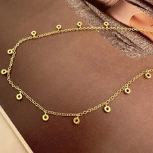 Charger l'image dans la galerie, Mama Short Pendant Necklace in Ivory Mother-of-Pearl, Fashion Jewelry, Unique Gifts
