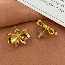 Carregar imagem no visualizador da galeria, Bowknot Jewelry Collection For Women Enamel Gold Bow Necklace Earrings Set Natural Freshwater Pearl Rhinestone Inlaid Sweet Fashion Jewelry Multiple Styles
