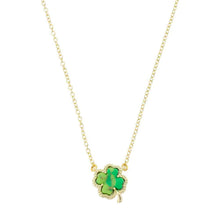 Carica l'immagine nel visualizzatore di Gallery, Four Leaf Clover Pendant Necklace Green Stone Lucky Clover for Women St. Patrick's Day Jewelry Gift
