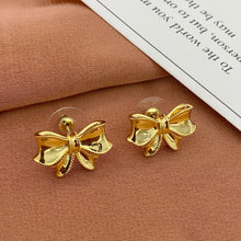 Carregar imagem no visualizador da galeria, Bowknot Jewelry Collection For Women Enamel Gold Bow Necklace Earrings Set Natural Freshwater Pearl Rhinestone Inlaid Sweet Fashion Jewelry Multiple Styles
