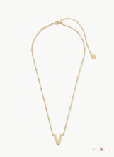 Lade das Bild in den Galerie-Viewer, Gold Letters A-Z Pendant Necklace for Women, Fashion Jewelry, Unique Gifts

