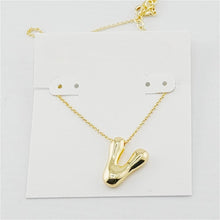 Cargar imagen en el visor de la galería, Gold Personalized Letter Initial A-Z Short Pendant Necklace, Gift for Mom Girlfriend Birthday Valentines Day
