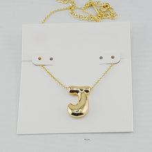 Cargar imagen en el visor de la galería, Gold Personalized Letter Initial A-Z Short Pendant Necklace, Gift for Mom Girlfriend Birthday Valentines Day
