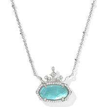 Carica l'immagine nel visualizzatore di Gallery, Princess Series Sparkling Crown Accent Short Pendant Necklace, Fashion Jewelry, Unique Gifts
