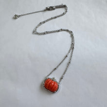 Charger l'image dans la galerie, Halloween Orange Small Pumpkin Spooky Mood Gemstone Pendant Necklace for Women, Fashion Jewelry, Unique Gifts
