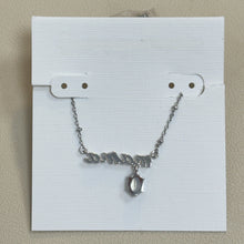 Carregar imagem no visualizador da galeria, Mama Crystal Short Pendant Necklace for Women, Fashion Jewelry, Unique Gifts
