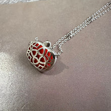 Charger l'image dans la galerie, Halloween Orange Small Pumpkin Spooky Mood Gemstone Pendant Necklace for Women, Fashion Jewelry, Unique Gifts
