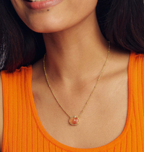 Charger l'image dans la galerie, Pumpkin Gold Short Pendant Necklace in Orange Banded Agate, Fashion Jewelry, Unique Gifts
